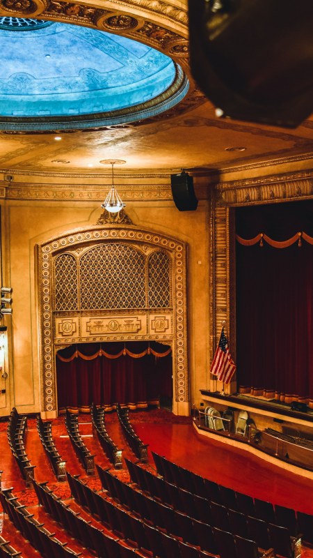 Inside view of the Hollywood Theater